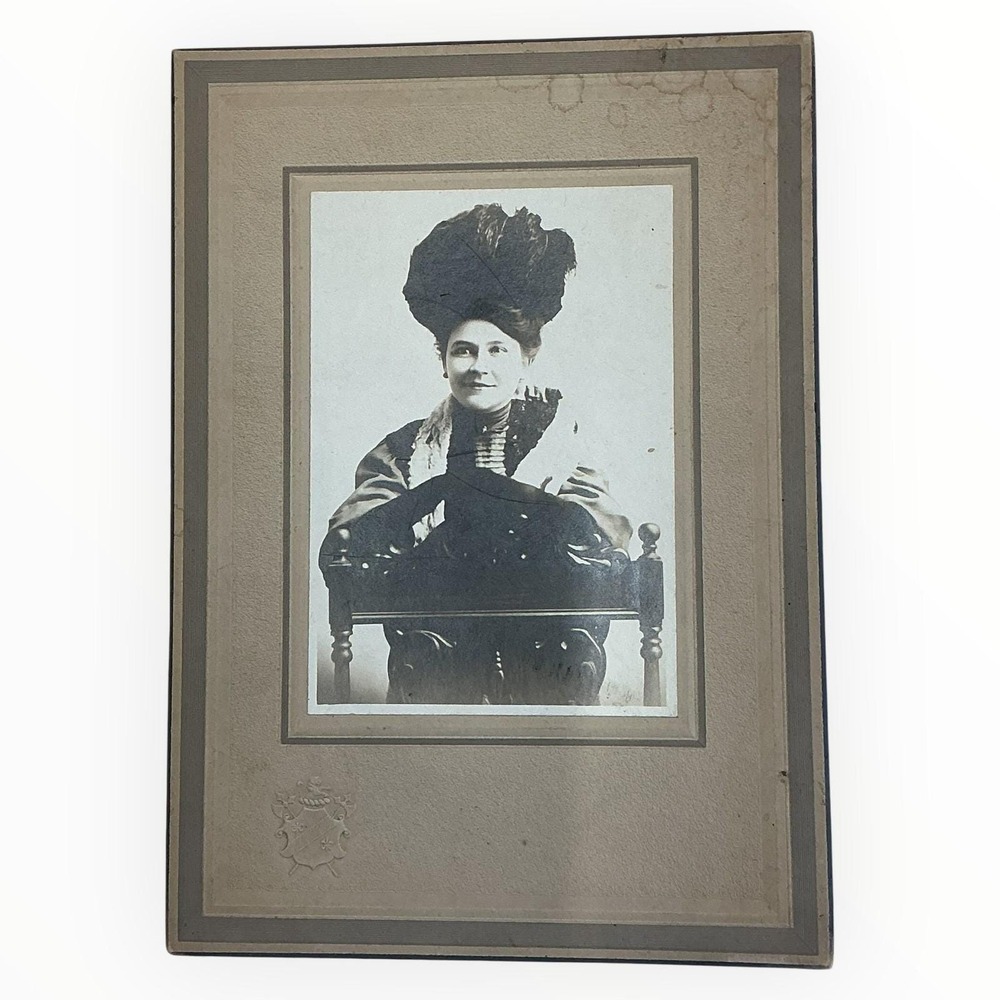 Antique‎ Edwardian Woman Feather Hat Portrait Photo 1900s